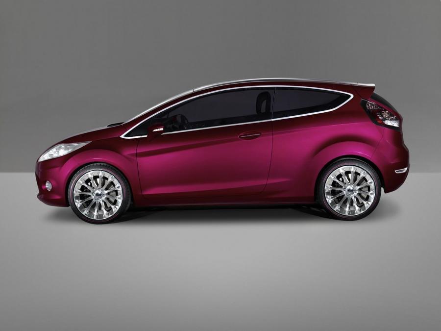  Ford Verve Concept 2007 года  (фото 19 из 37)